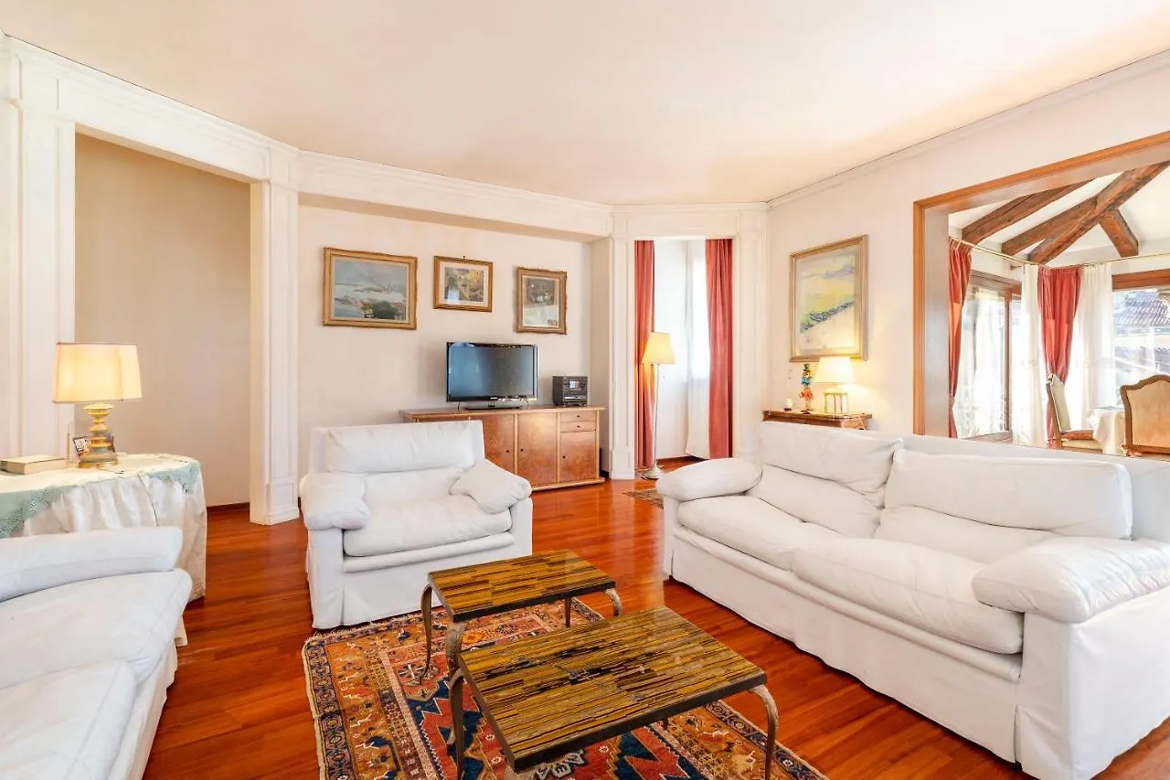 Palazzo Gradenigo Apartment Venice