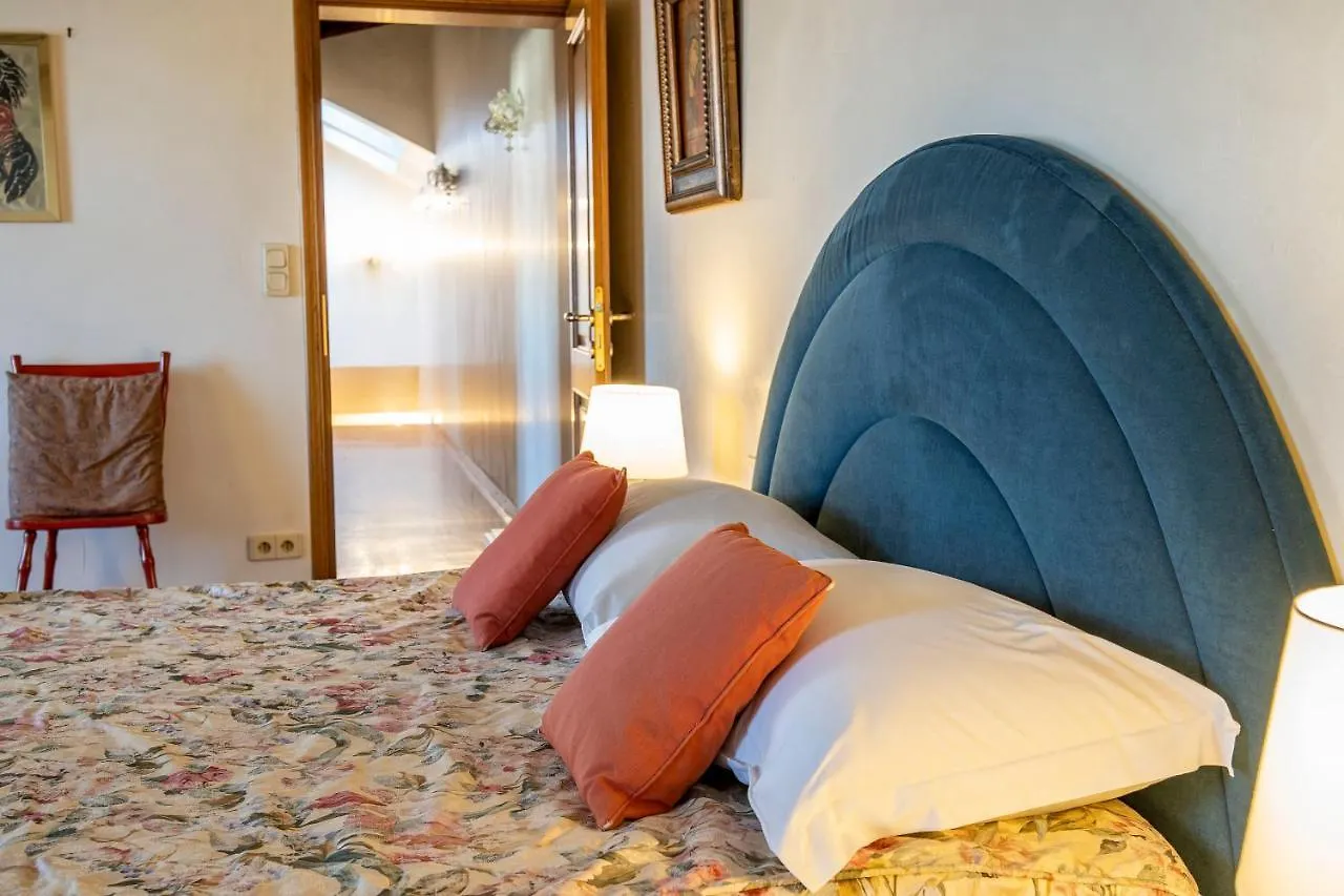 Palazzo Gradenigo Apartment Venice 0*,
