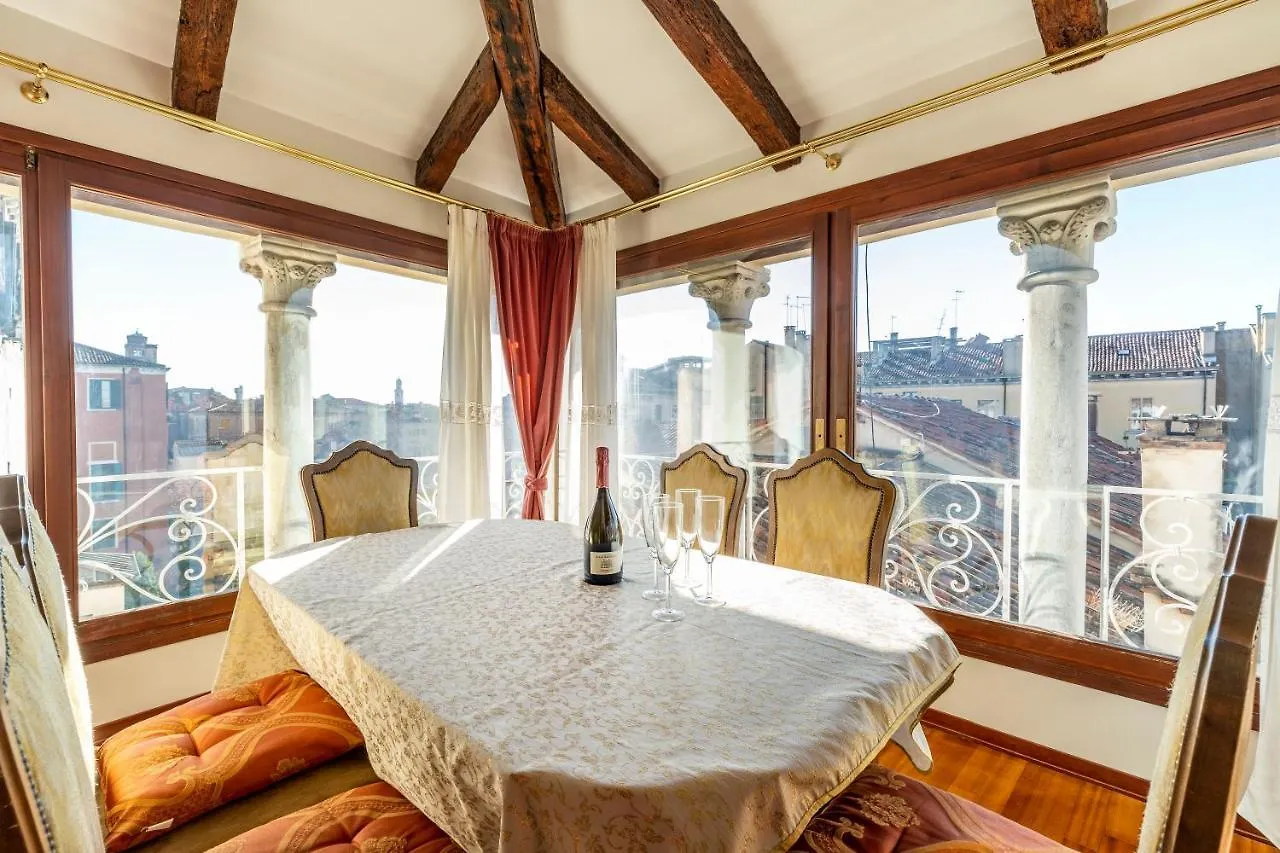 Palazzo Gradenigo Apartment Venice